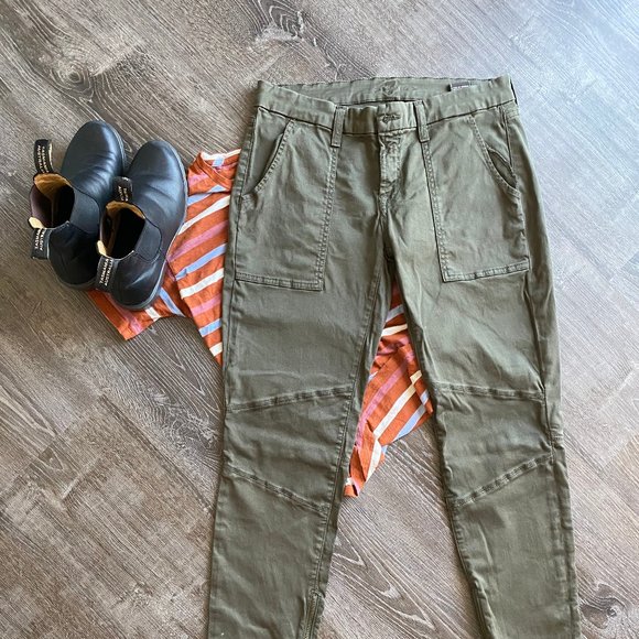 7 For all Mankind Pants in Olive Green - Picture 3 of 5